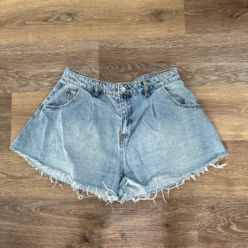 And now this blue skirt style shorts
